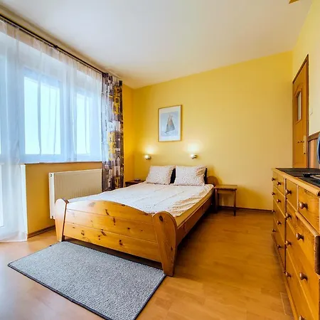 Dom Goscinny Miramar Homestay *