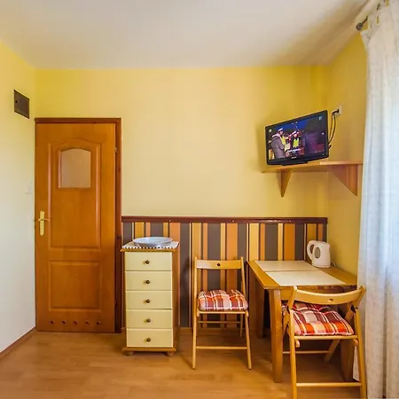 Dom Goscinny Miramar Homestay *